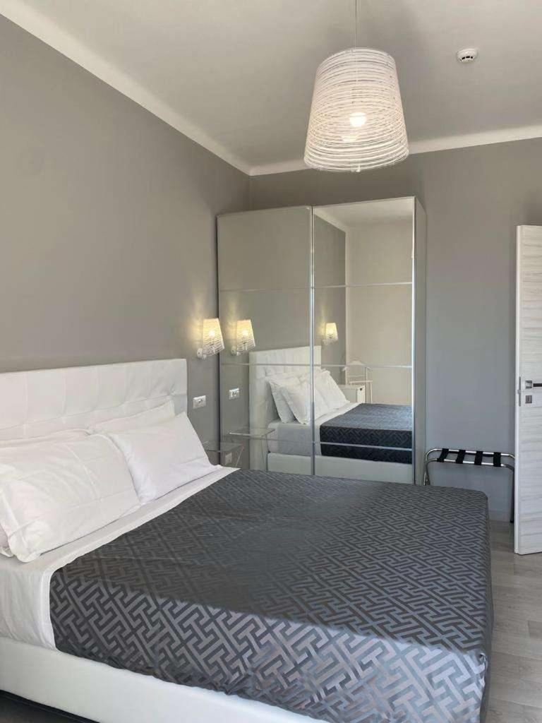 Hotel Raffaelli Villa Angela ฟอร์เต เดย์ มาร์มี ภายนอก รูปภาพ