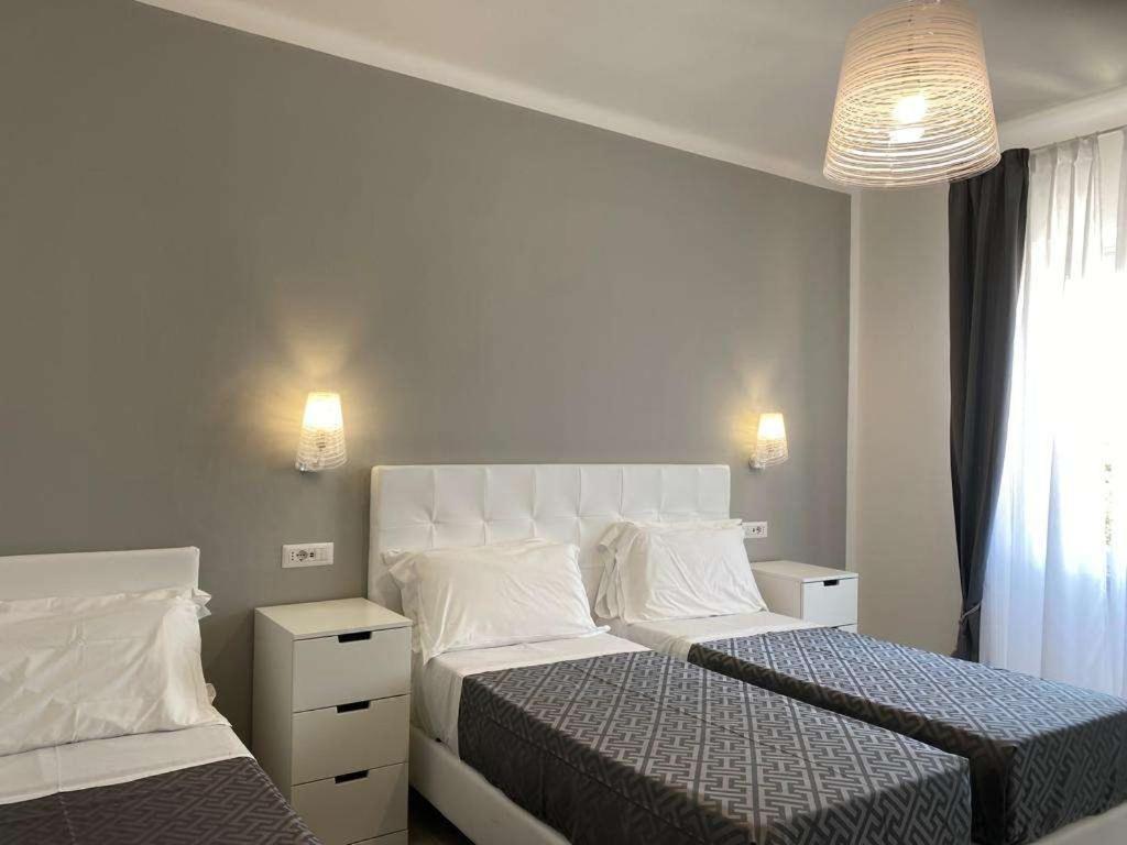 Hotel Raffaelli Villa Angela ฟอร์เต เดย์ มาร์มี ภายนอก รูปภาพ